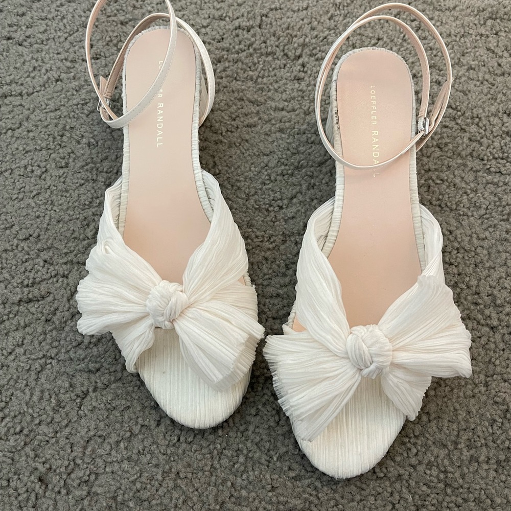 Loeffler Randall Dahlia Pearl Heel size 11.5